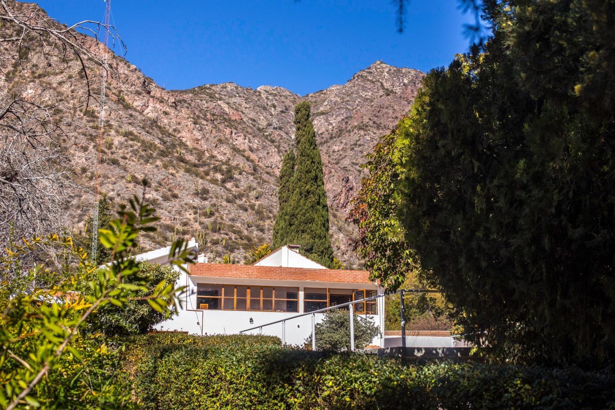 Casa Miranda Hostel Exterior photo